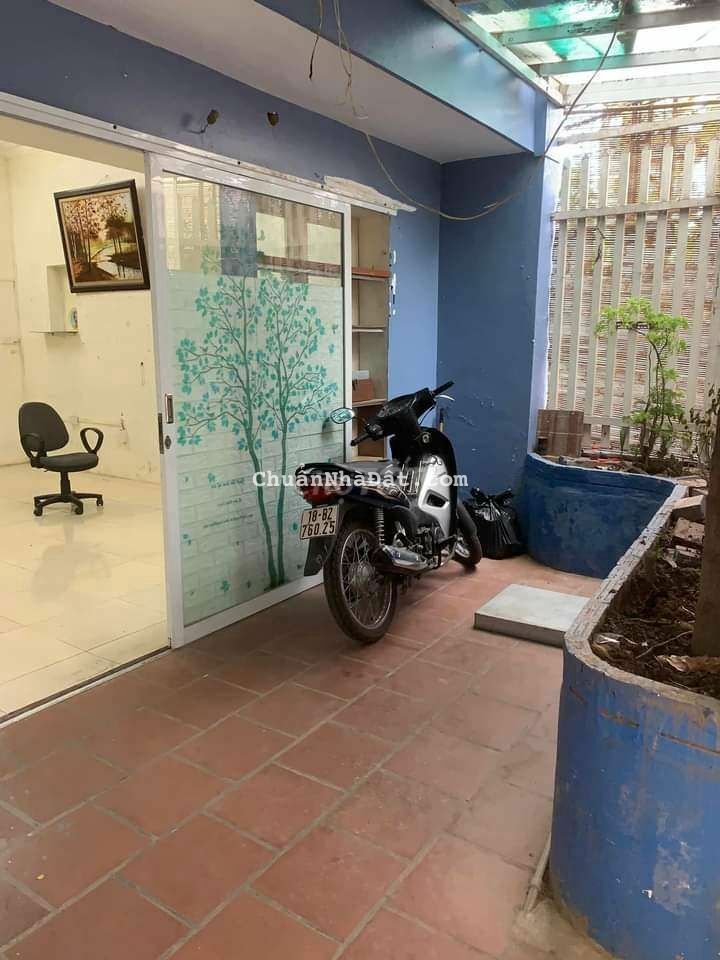 Cho thuê nhà 80m Nguyên Hồng, ô tô, kinh doanh, kho hàng, 4N giá 10tr