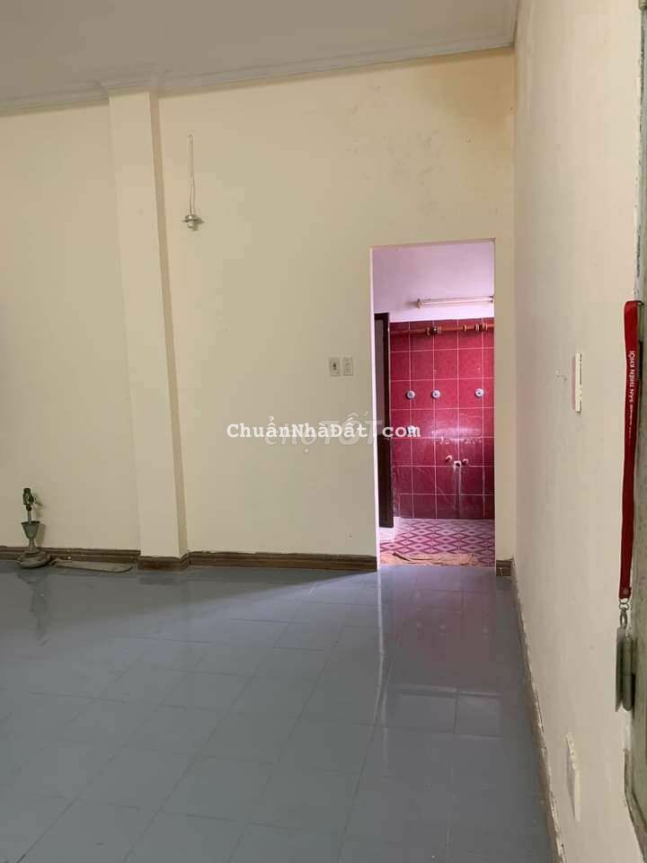 Cho thuê nhà 80m Nguyên Hồng, ô tô, kinh doanh, kho hàng, 4N giá 10tr