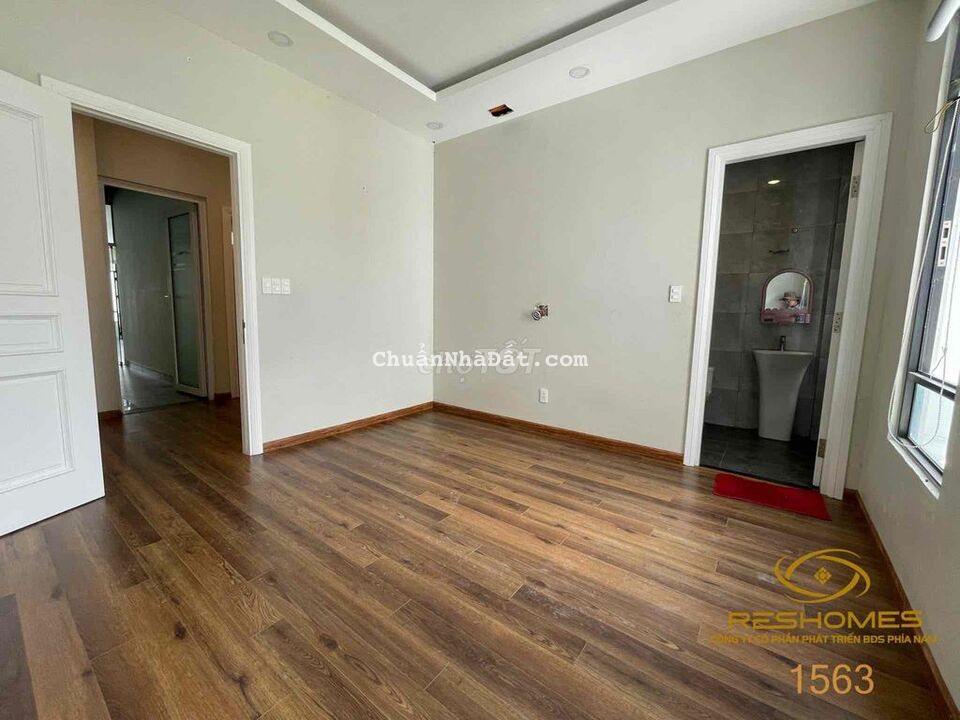 Cho thuê căn SHOPHOUSE VINCOM đã hoàn thiện P. Tân Mai Biên Hòa Cho thuê căn SHOPHOUSE VINCOM đã hoàn thiện P. Tân Mai Biên Hòa