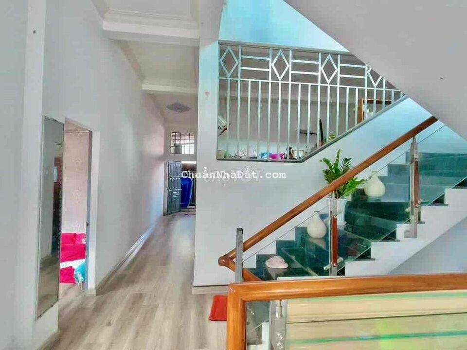 Cho thuê nhà Nguyễn Ái Quốc, Tân Hiệp, Biên Hoà Cho thuê nhà Nguyễn Ái Quốc, Tân Hiệp, Biên Hoà