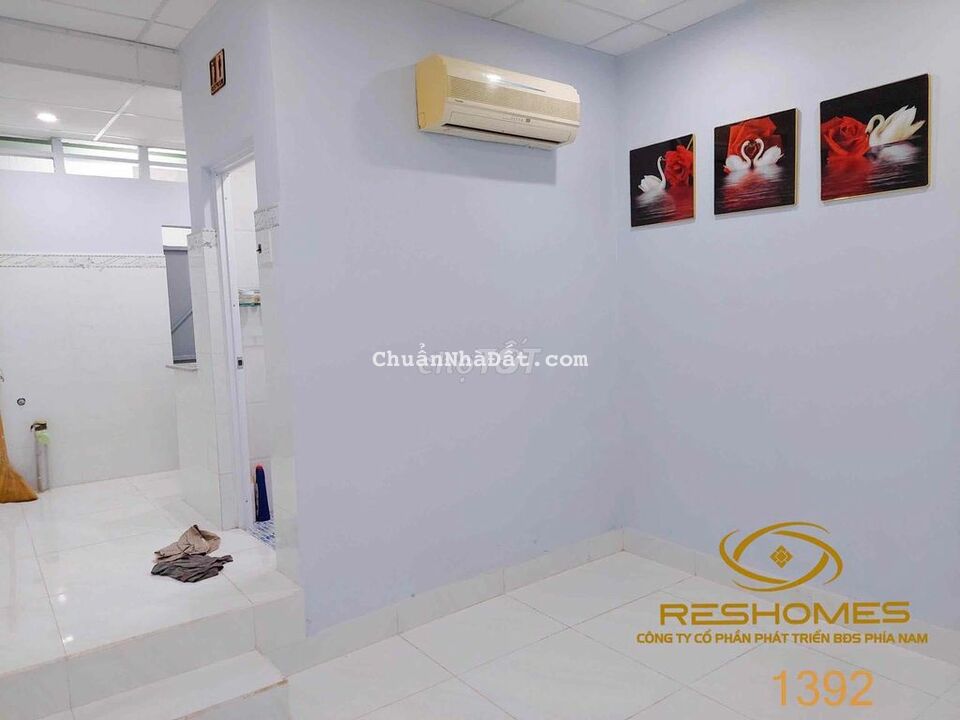 Nhà hẻm nhỏ gần bánh kem Siu Siu giá 4,5tr/th 2PN đầy đủ nội thất