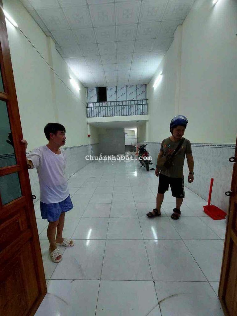 cho thuê nha nguyen can d xe hơi 🚗1 p ngủ cho thuê nha nguyen can d xe hơi 🚗1 p ngủ