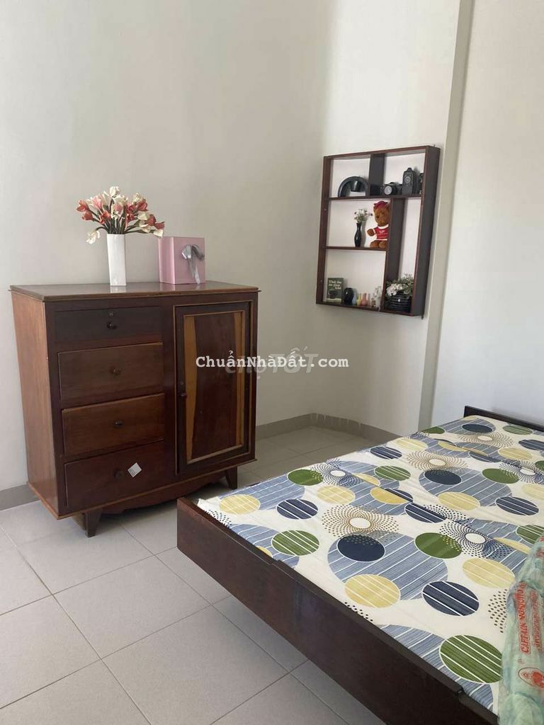 Nhà đầy đủ nội thất hùng vương