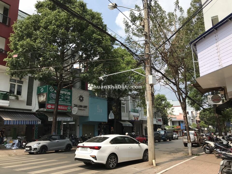 CHO THUÊ TÒA NHÀ 2 MT Đ. NGUYỄN THỊ MINH KHAI