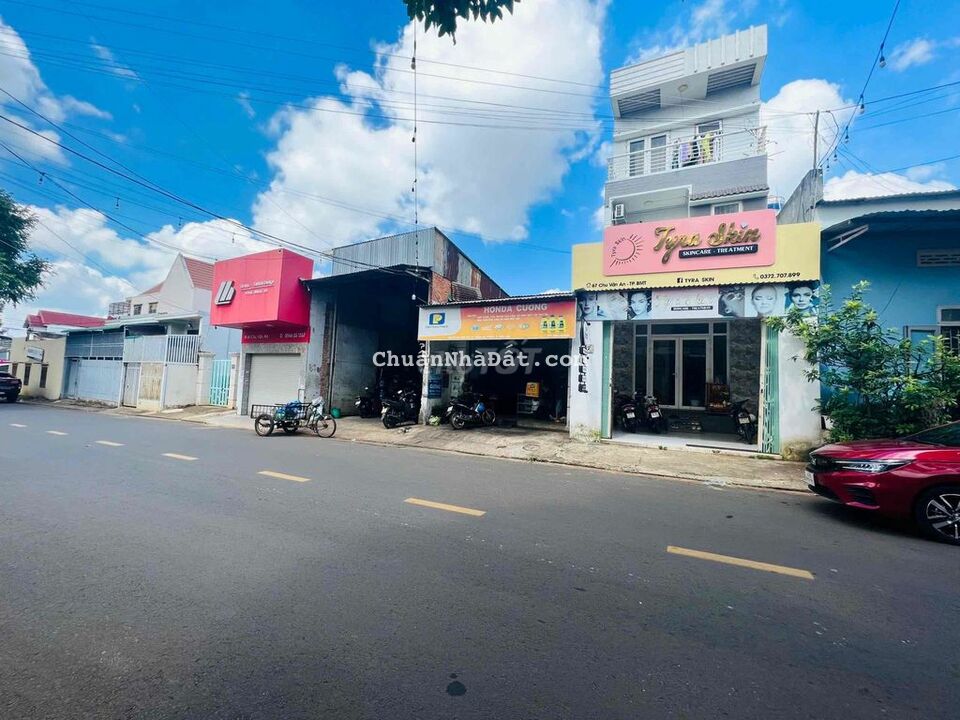 CHO THUÊ NHÀ - Mặt Tiền Chu Văn An - Gần ngay làng Cf Trung Nguyên CHO THUÊ NHÀ - Mặt Tiền Chu Văn An - Gần ngay làng Cf Trung Nguyên