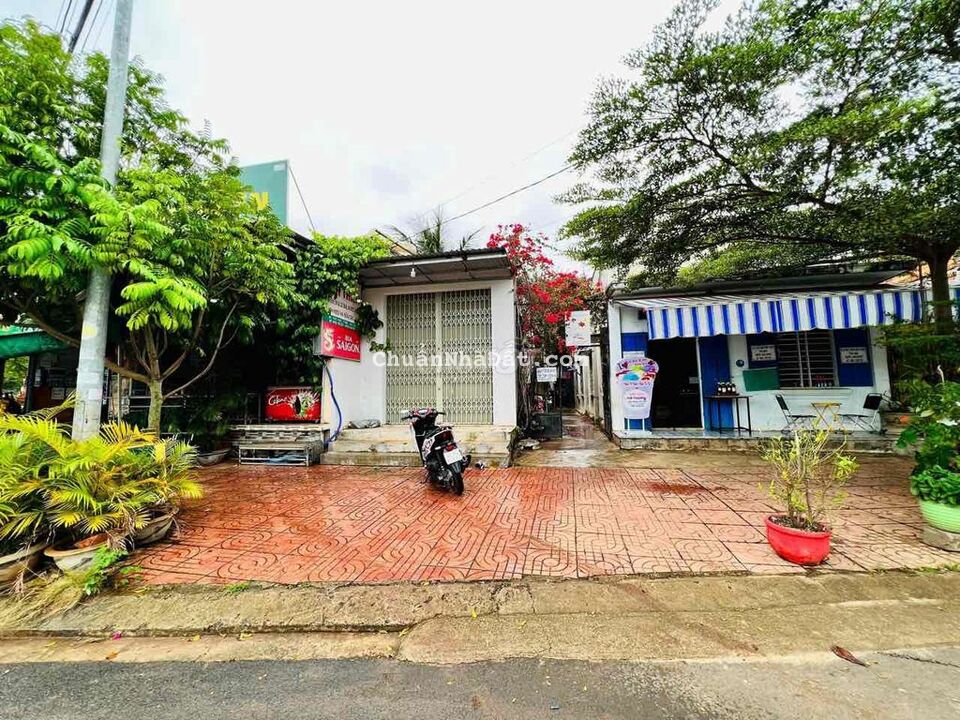 CHO THUÊ NHÀ - Mặt Tiền Đường Y Nuê - Mai Thị Lựu nằm ngay ngã 4 CHO THUÊ NHÀ - Mặt Tiền Đường Y Nuê - Mai Thị Lựu nằm ngay ngã 4