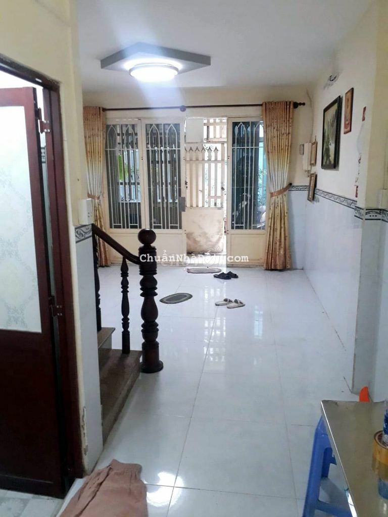 nhà cho thuê bình hưng gần bến xe quân 8