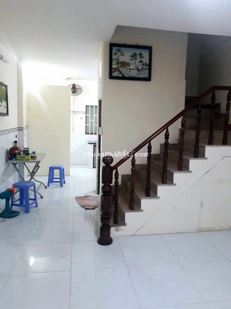 nhà cho thuê bình hưng gần bến xe quân 8