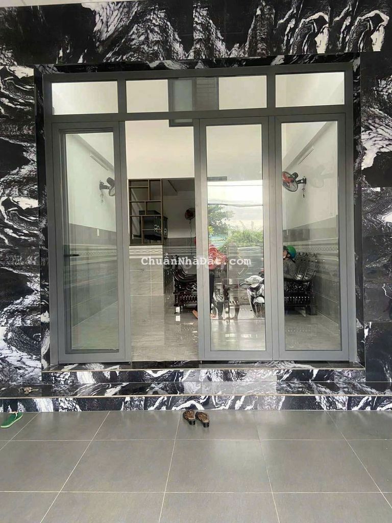 Cho thuê nhà mặt tiền ql50 xã phong phú gần chợ phú lạc