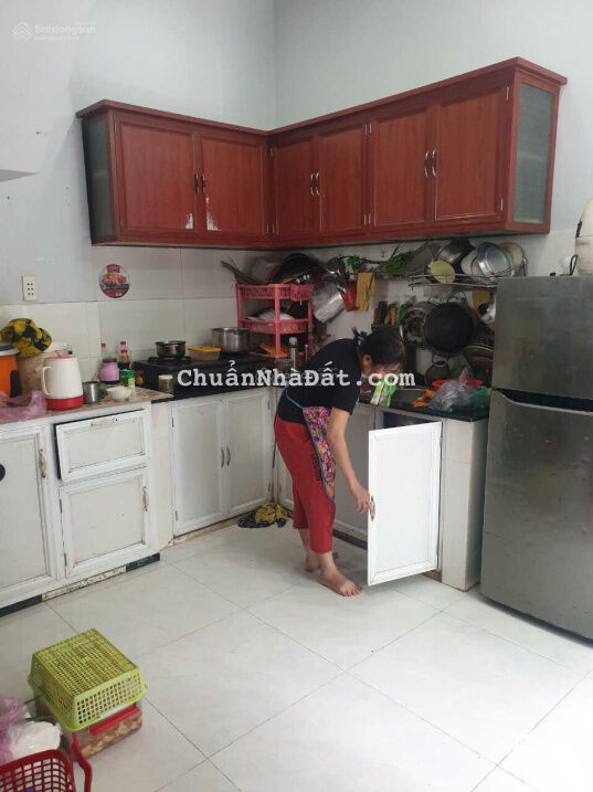 Cho thuê nhà nguyên căn, diện tích 5x12m. Lầu suốt, 2 PN, giá 4,5 triệu/tháng