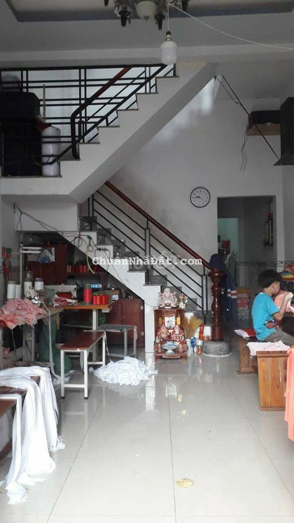 Nhà cho thuê gần chợ