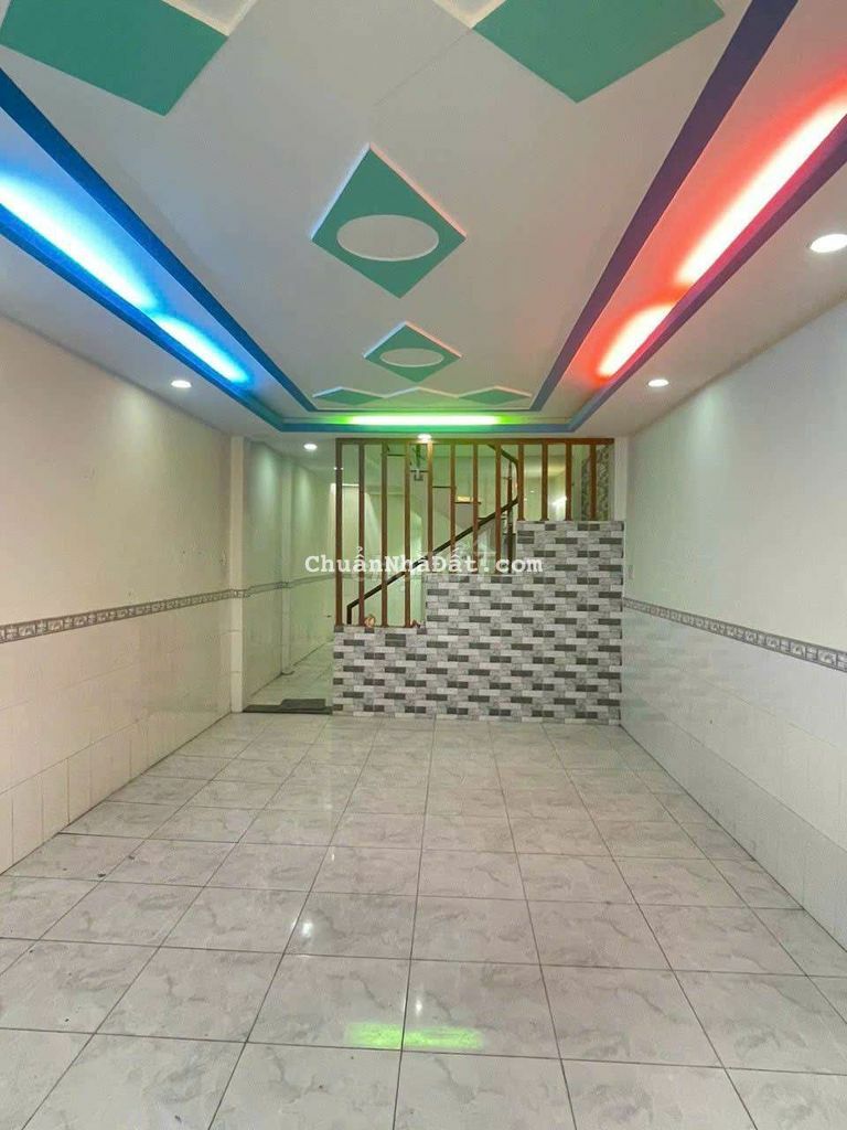 5triệu nhà mới.gần ngã 5 Vĩnh Lộc.