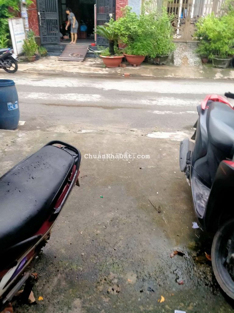Nhà mặt tiền gần ủy ban xã Vĩnh lộc b tphcm Nhà mặt tiền gần ủy ban xã Vĩnh lộc b tphcm