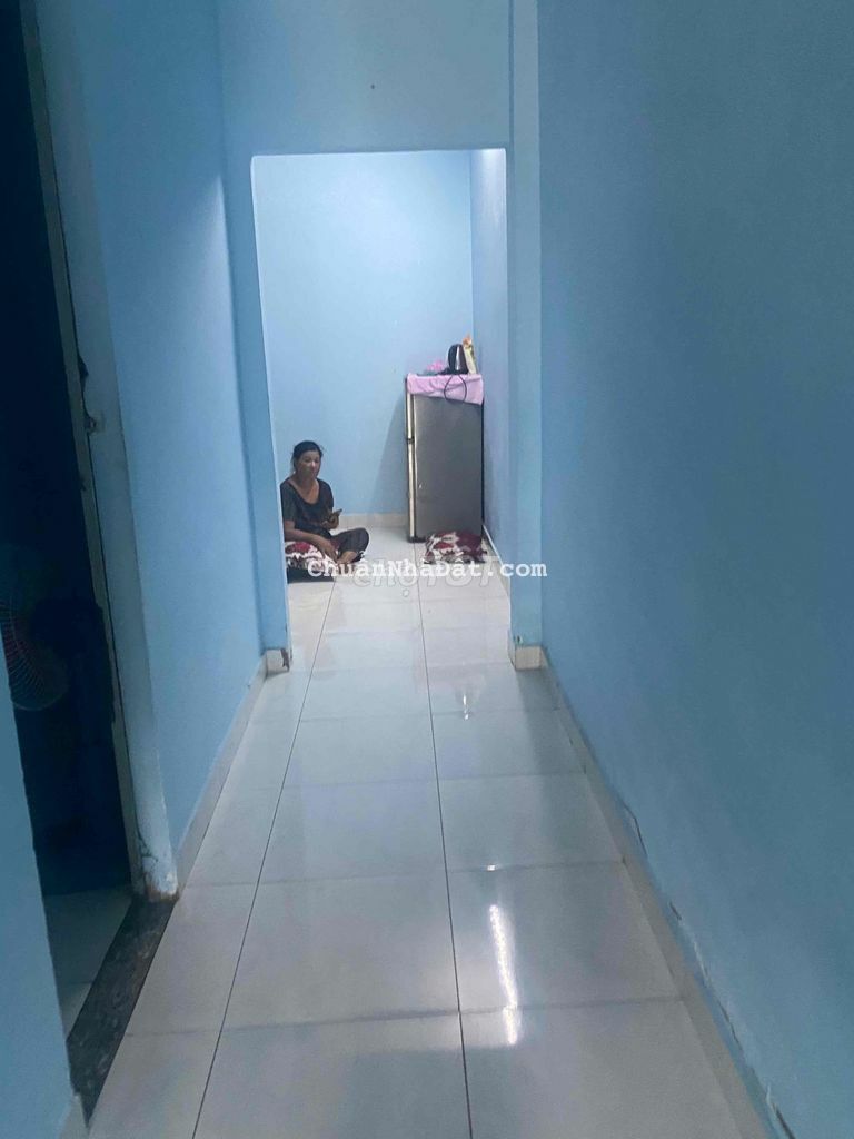 cho thuê nhà mặt tiền hẻm thông buôn bán sầm uất ngay chợ nhà thờ