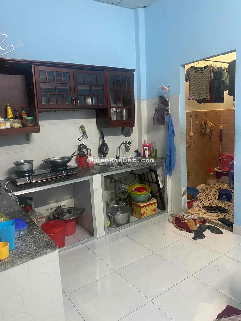 cho thuê nhà mặt tiền hẻm thông buôn bán sầm uất ngay chợ nhà thờ