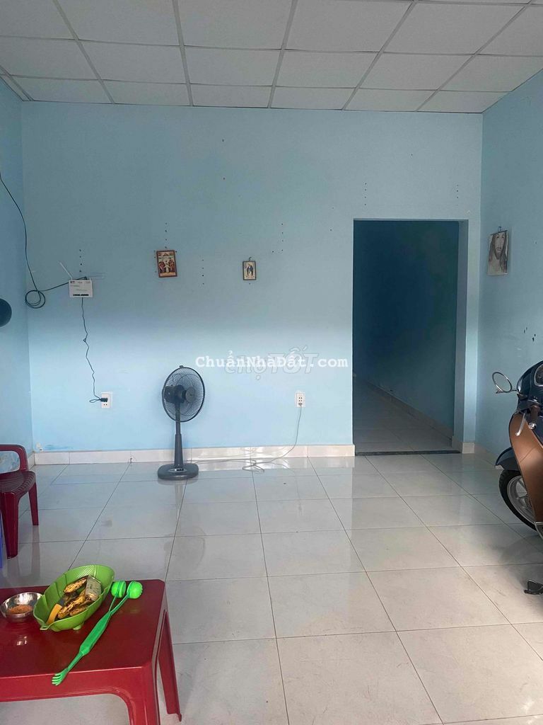 cho thuê nhà mặt tiền hẻm thông buôn bán sầm uất ngay chợ nhà thờ