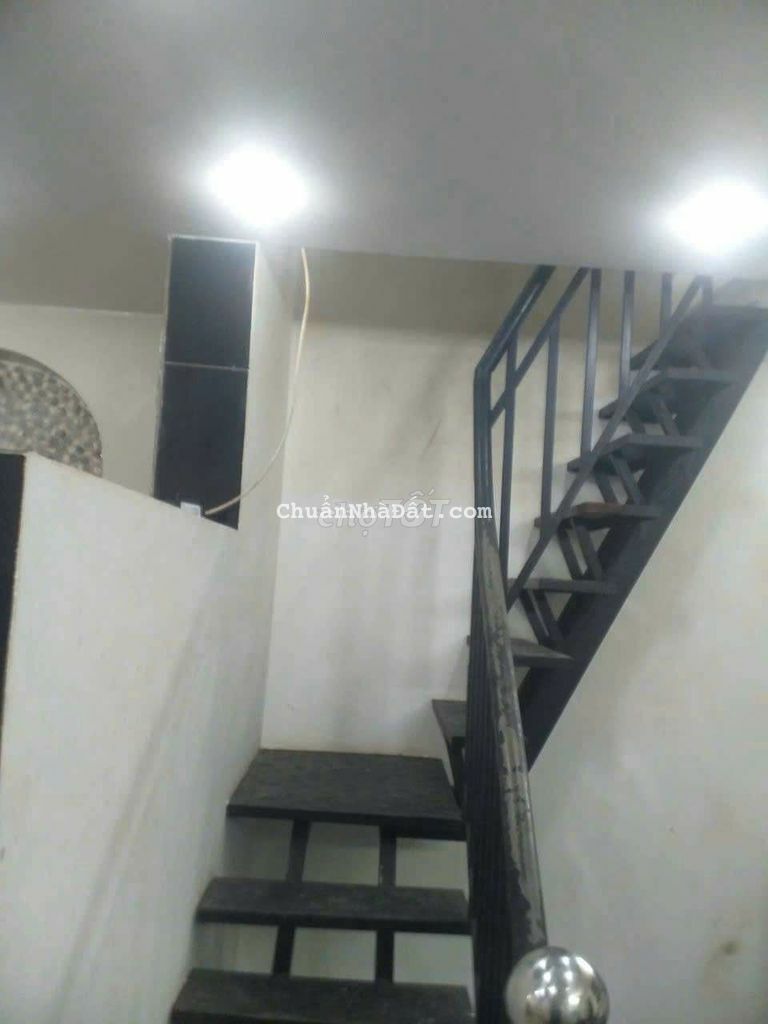 Cho thuê nhà mặt tiền hẽm xe tải ấp2 xã đa phước ql50