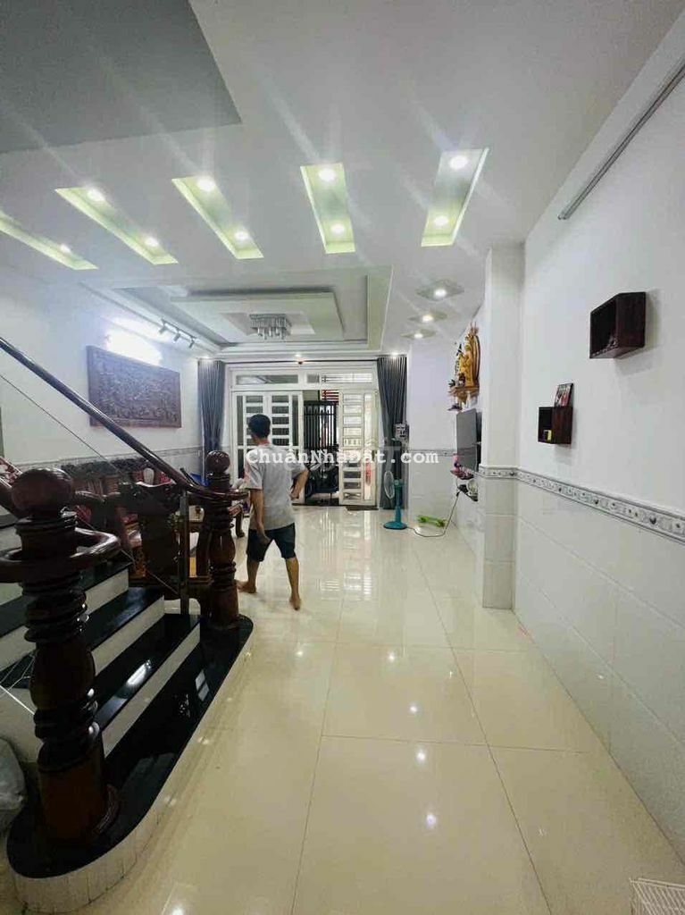 Nhà mới. Hình chụp thật tế. Có nội thất. 3PN.3WC. 58/Phan Chu Trinh