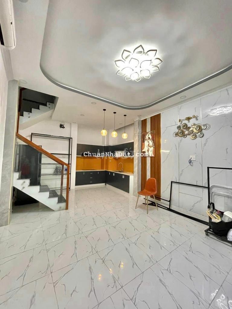 Cho thuê nhà Nguyễn Gia trí ,P25 Bình Thạnh, 5x20m, Giá 35tr