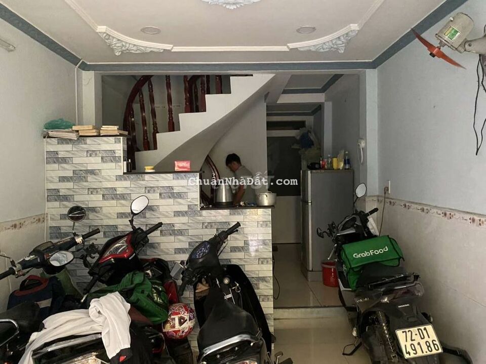 Nhà thuê đẹp Bạch Đằng 3,2x11m 3p.ngủ 2WC