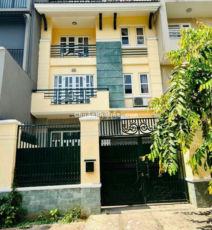 Nhà đường Nguyễn Văn Thương 7x22m 1 trệt 2 lầu