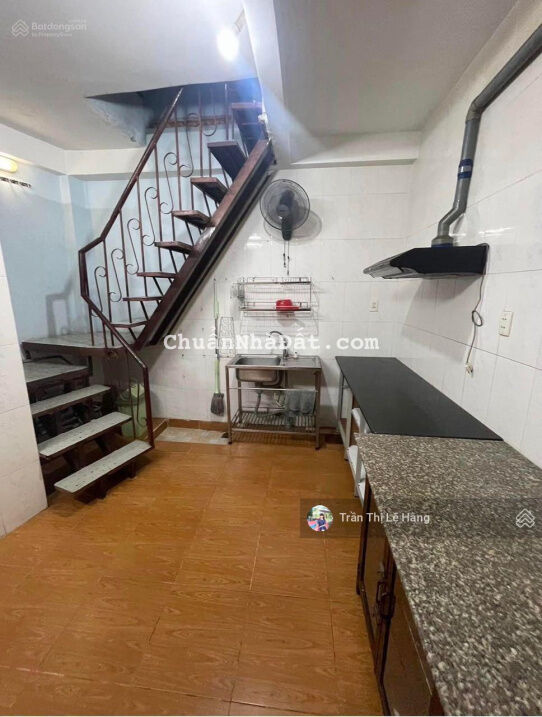 Cho thuê nhà nguyên căn Nguyễn Xí - 9 triệu - 2PN 2WC - xem nhà miễn phí gọi Hằng 0906656852 Cho thuê nhà nguyên căn Nguyễn Xí - 9 triệu - 2PN 2WC - xem nhà miễn phí gọi Hằng 0906656852