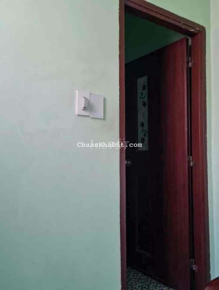 Nhà mới. Có đủ nội thất. 4,5mx10m. 1lầu.1trệt. Bùi Đình Tuý. BT Nhà mới. Có đủ nội thất. 4,5mx10m. 1lầu.1trệt. Bùi Đình Tuý. BT