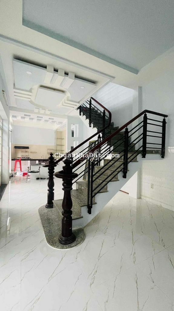 Nhà mới. Hình chụp thật tế. 3PN.3WC. Nguyễn Cửu Vân. BT. sát Q.1 Nhà mới. Hình chụp thật tế. 3PN.3WC. Nguyễn Cửu Vân. BT. sát Q.1