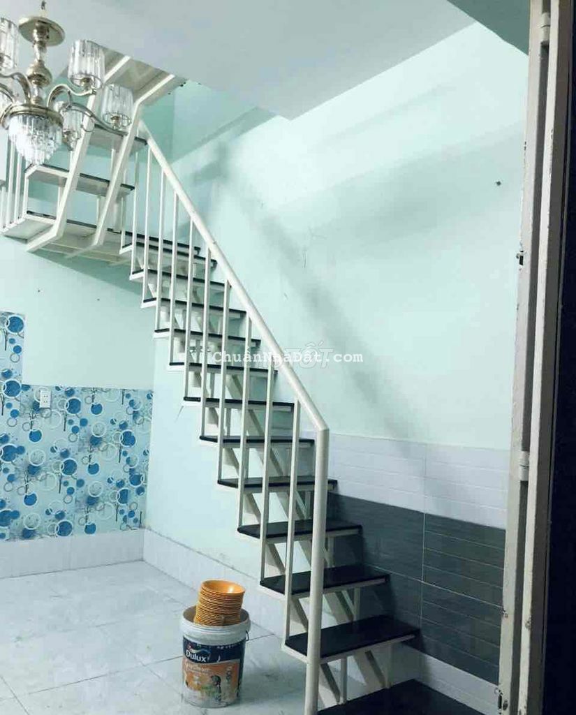 NHÀ ĐẸP,gần Bà Chiểu,1Trệt 1Lầu 2P. Ngủ 2WC ở 2-3ng Ok