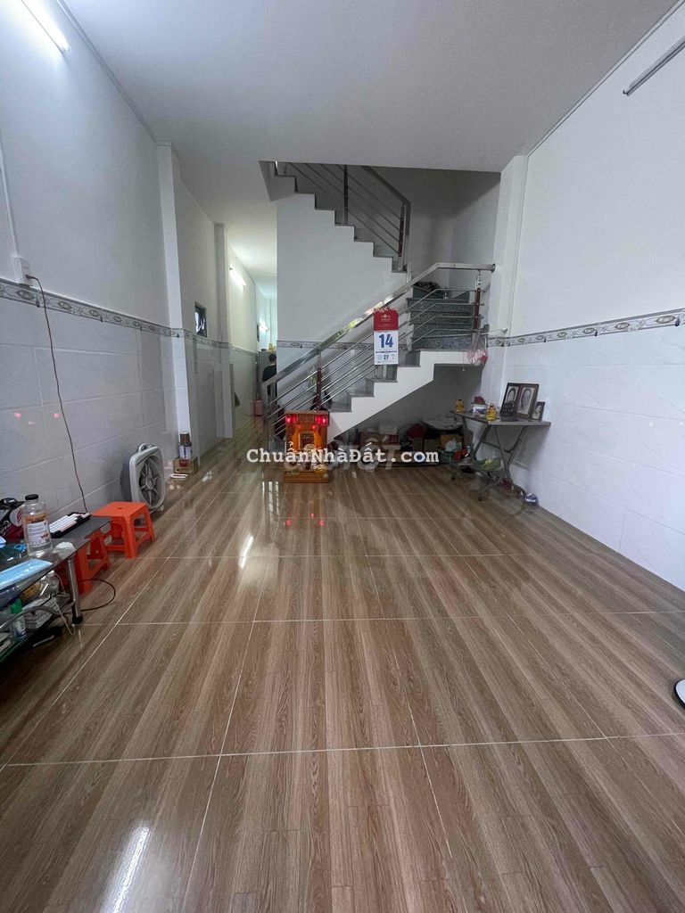 Trệt 1 lầu 4x15m có 3pn, 2wc Nơ Trang Long P11 giá chỉ 11,5 triệu