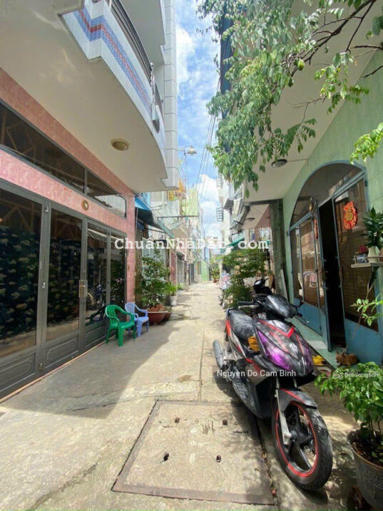 Cho thuê nhà Phan Chu Trinh, 4*14, 3pn, hẻm ba gác, 12.5tr. 0933 964 533