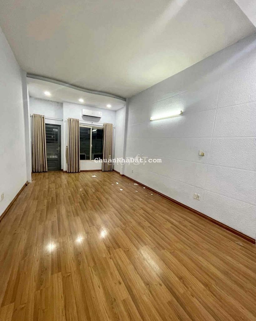 ✅Nhà VIP_2 Lầu_4PN_3WC_Đường NGUYÊN HỒNG_P11_BÌNH THẠNH