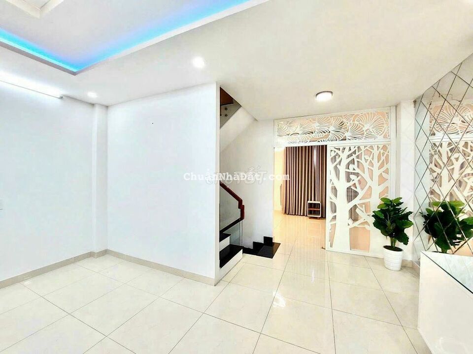 Cho thuê nhà nguyên căn Full Nội Thất hẻm 183 Hoàng Hoa Thám, P.6, BT