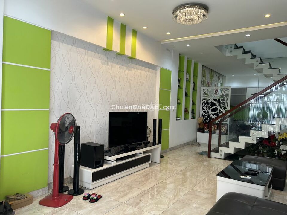 Cho thuê nhà nguyên căn Bùi ĐÌnh Túy ,P.12,BT ,4x17 ,2T giá 12tr/