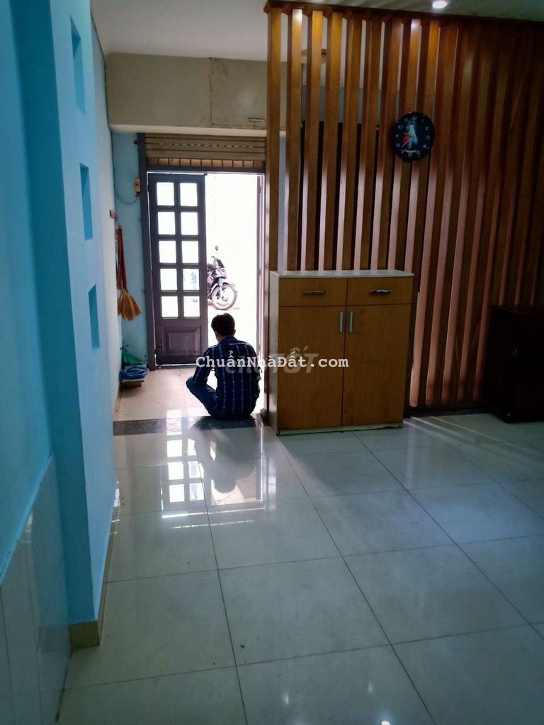 Cho thuê nhà nguyên căn đường Lê Quang Định. Quận Bình Thạnh.