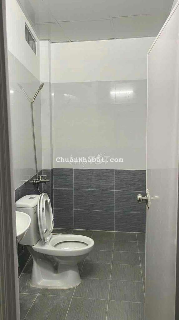 NHÀ MỚI XÂY 100% LỘ OTO KDC BÌNH NHỰT THUẬN TIỆN KINH DOANH