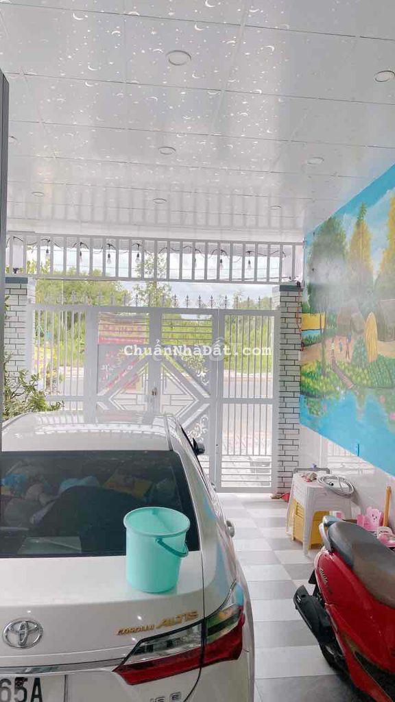 Nhà 4x20m mới 100% KDC Stella Mega City