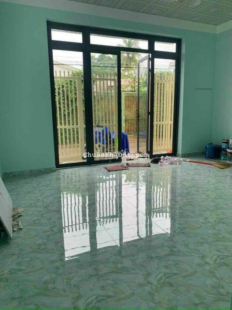 Nhà mới xây 6x13m có máy lạnh gần Cầu Bình Thuỷ - Võ Văn Kiệt