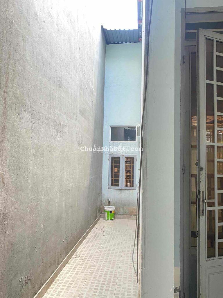 nhà cho thuê rẻ. dt 5-20m2. bình thành, bình tân.