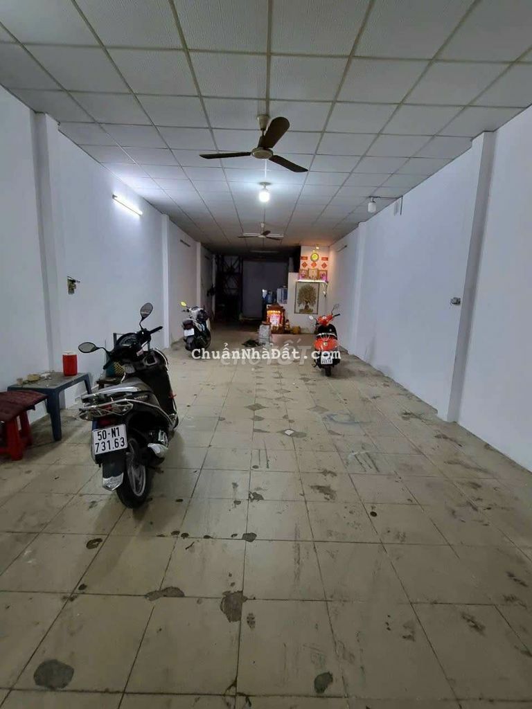 Nhà 1/ Hương Lộ 2 ....5x25m.....11 triệu