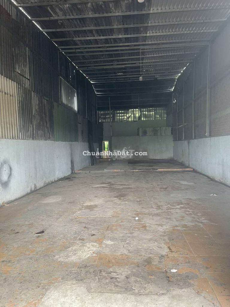 Cho thuê kho xưởng 8 x 27 ở kinh 1 nguyễn văn cự