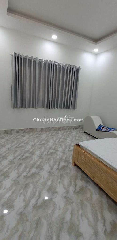 Sang khách sạn mới 100% 8pn đầy đủ nội thất bao gồm cọc