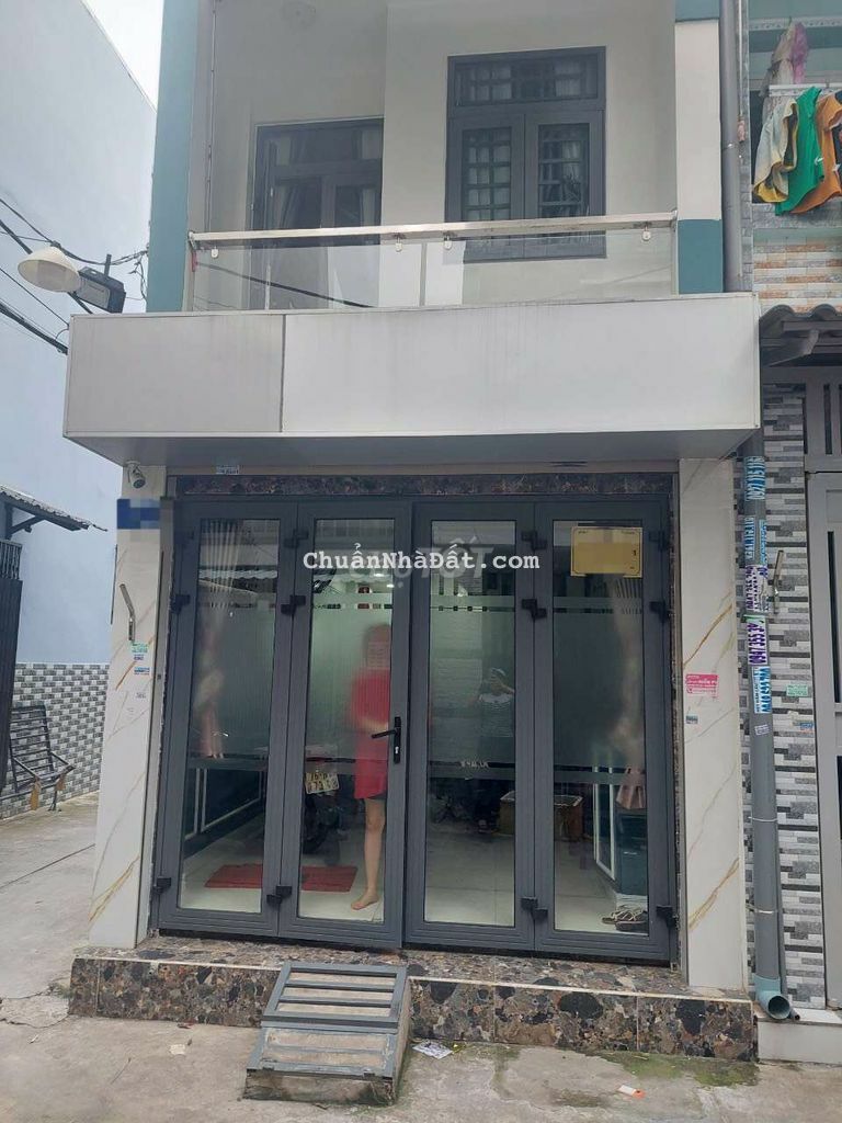 Nhà Chiến Lược, [3x10m], 2 lầu, 3PN- 3WC