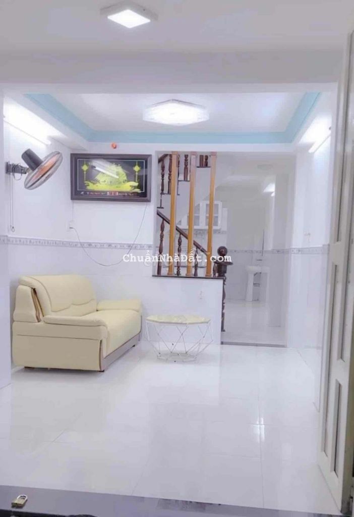 Nhà nguyên căn gần bến xe miền tây, kinh dương vương