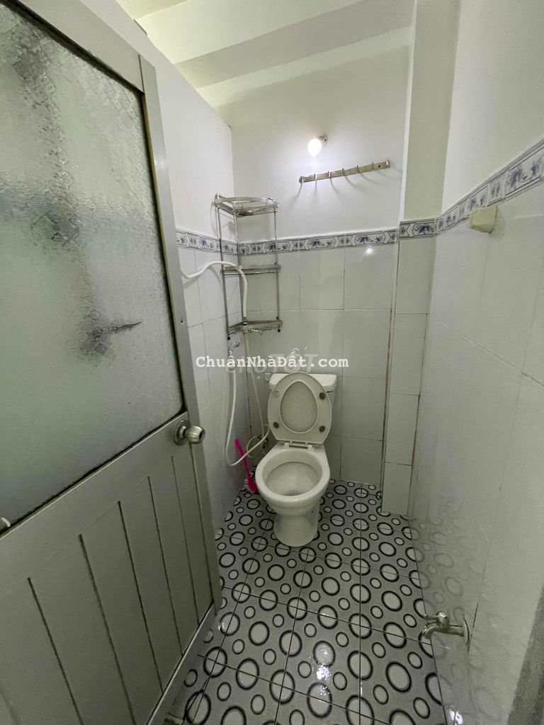 Nhà 2pn2 wc full nội thất cách bến xe miền tây chỉ 200m