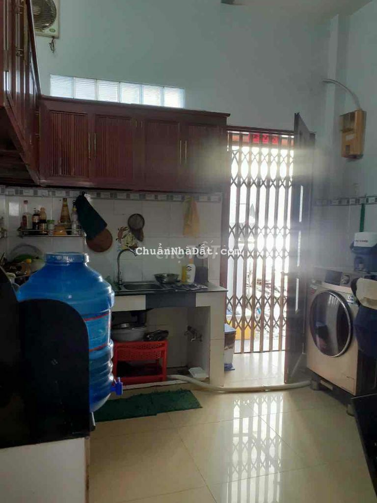 Nhà 2 Lầu 4 Phòng Ngủ Khu Tên Lửa Giáp Quận 6 Nhà 2 Lầu 4 Phòng Ngủ Khu Tên Lửa Giáp Quận 6