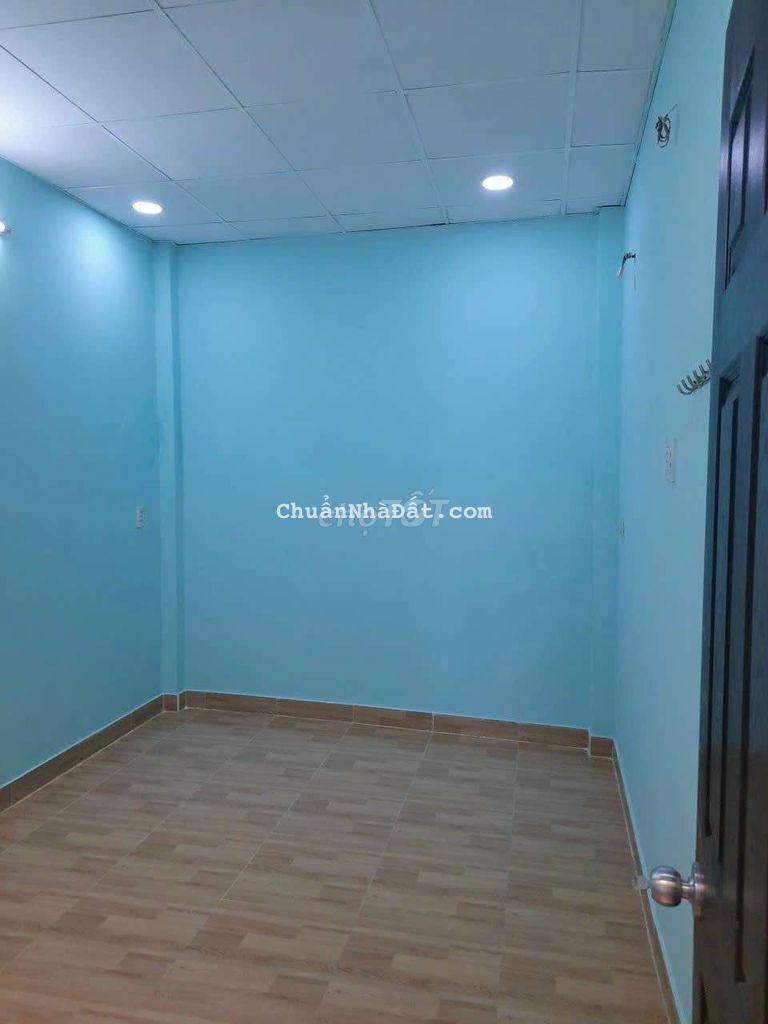 Nhà đẹp 3 x 15 có 2 phòng ngủ 2 tolet