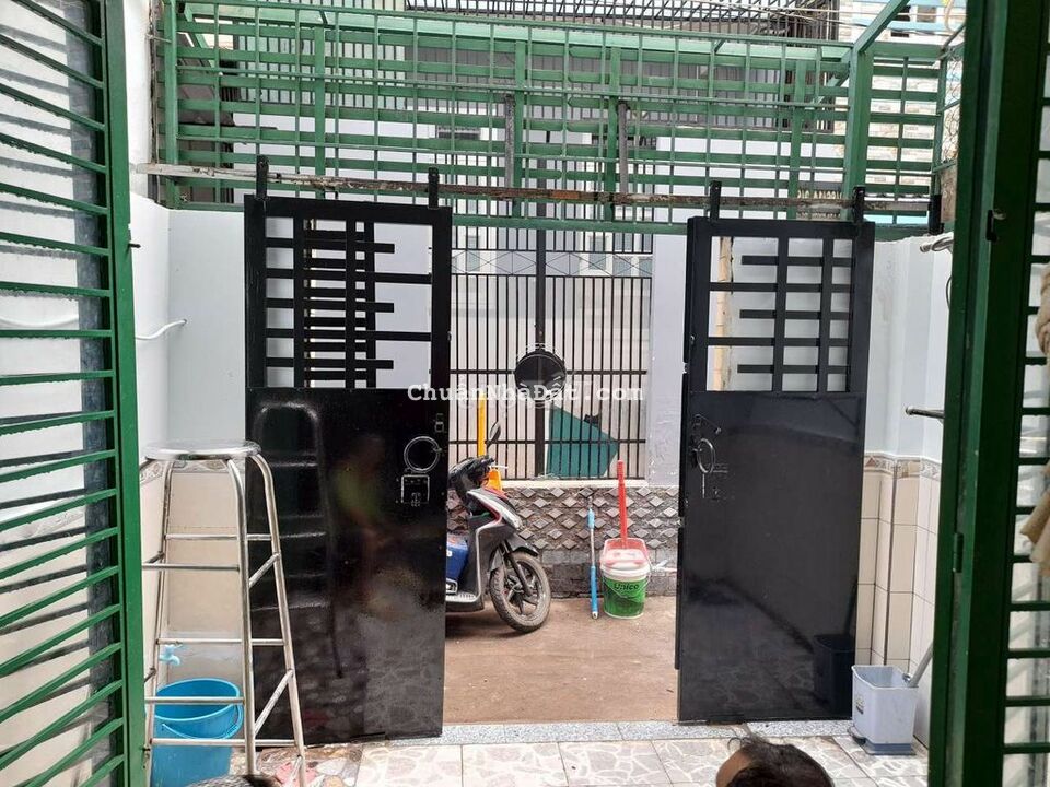 Nhà cho thuê nhiều xẹt hẻm 168 Bình Trị Đông, Bình Tân