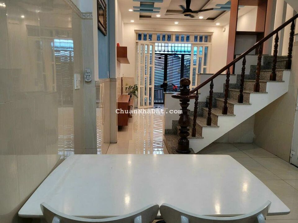 Nhà Hẻm // Mã Lò 4x12 | Trệt - 2 Lầu - ST | 3PN - 3WC