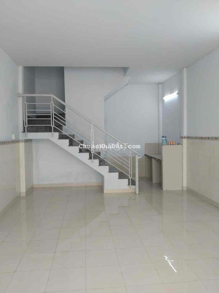 Mặt Tiền Đường Số 11-BHH 1lầu 1PN lớn 2VS